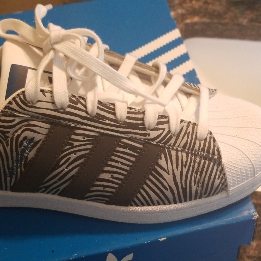 Addidas Orginals - image 1